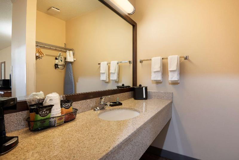 Surestay By Best Western Fernley image