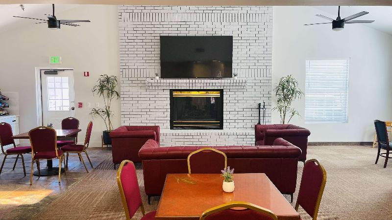 Surestay By Best Western Eureka image 3