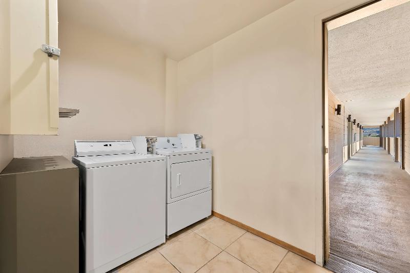 Best Western Topaz Lake Inn image