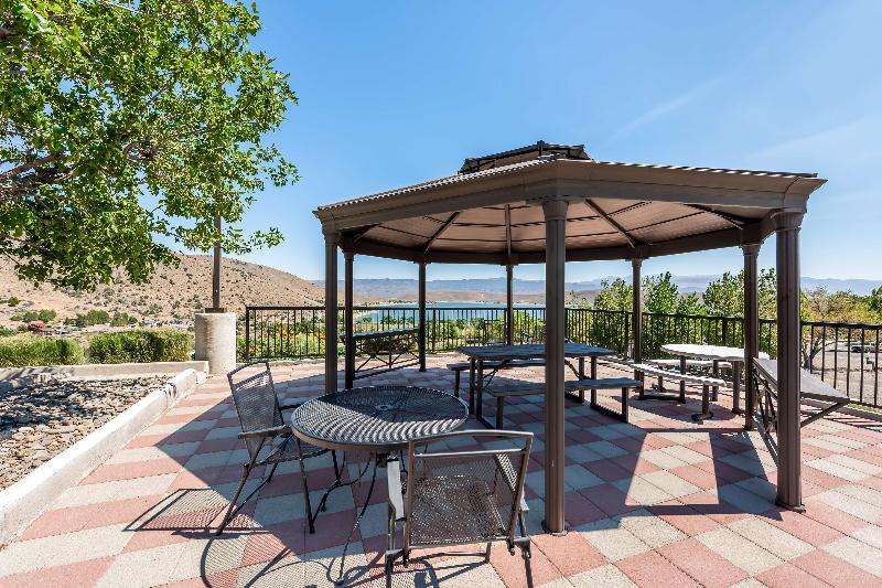 Best Western Topaz Lake Inn image