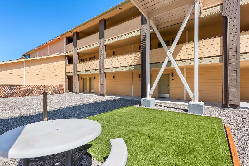 Best Western Topaz Lake Inn image