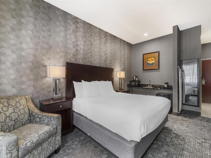 Best Western Concord Inn & Suites image