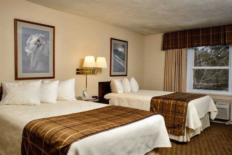 Silver Fox Inn image