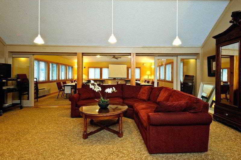 Silver Fox Inn image 1