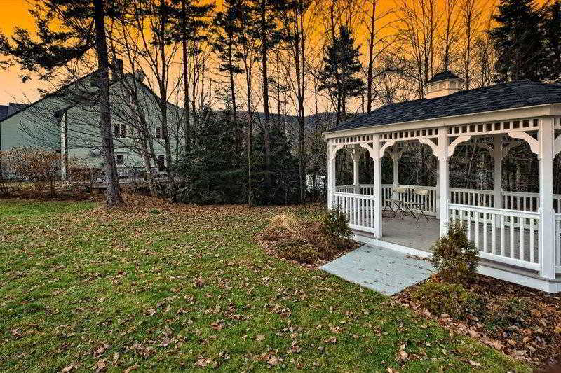 Silver Fox Inn image