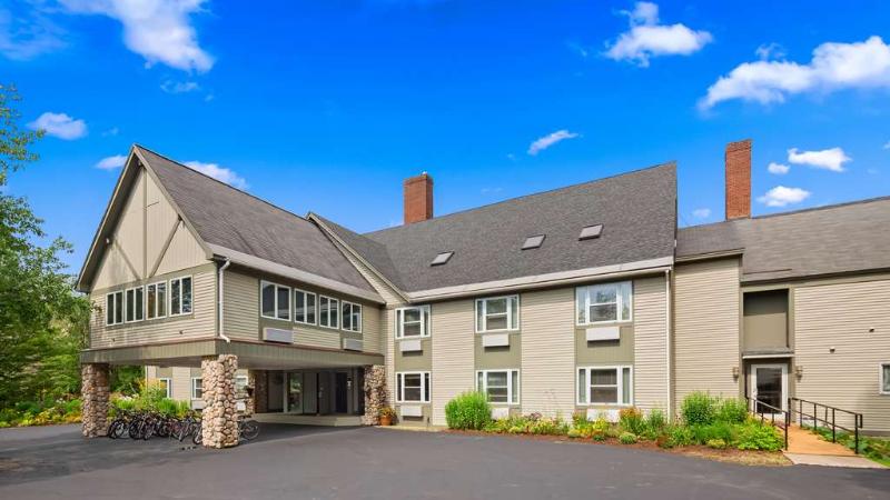 Silver Fox Inn image