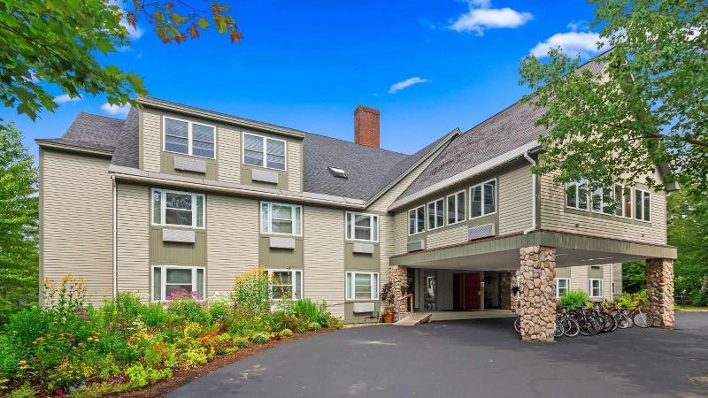 Silver Fox Inn image