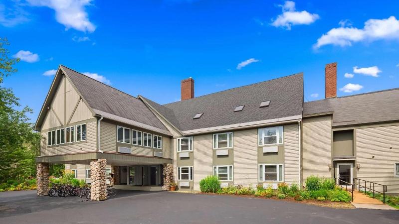 Silver Fox Inn image