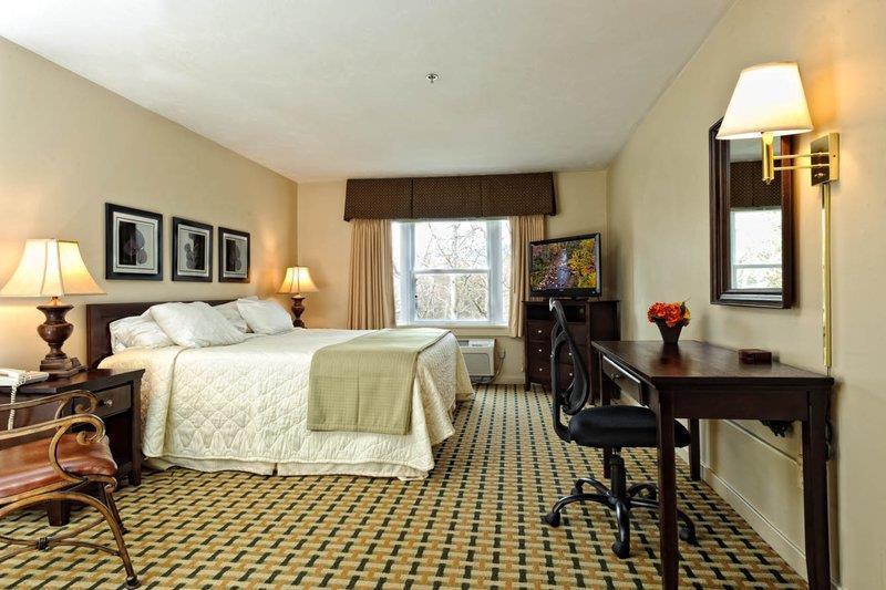 Silver Fox Inn image