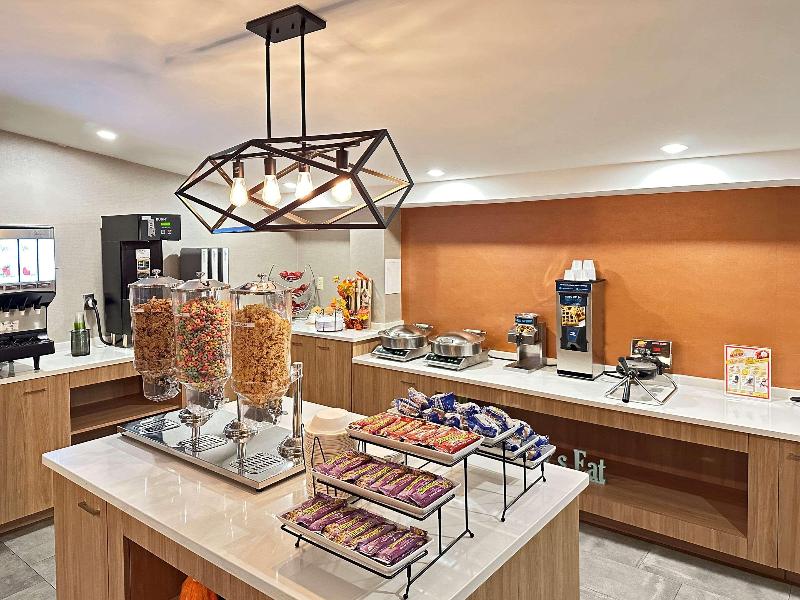 Clarion Inn image