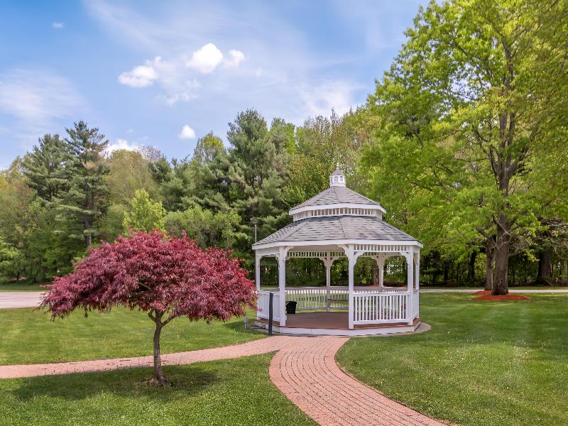 Best Western Plus The Inn at Hampton image