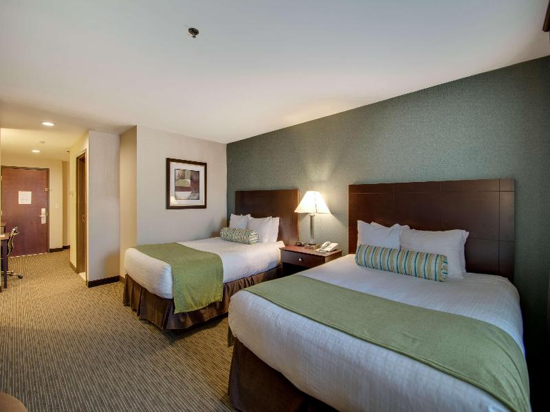 Best Western Plus The Inn at Hampton image