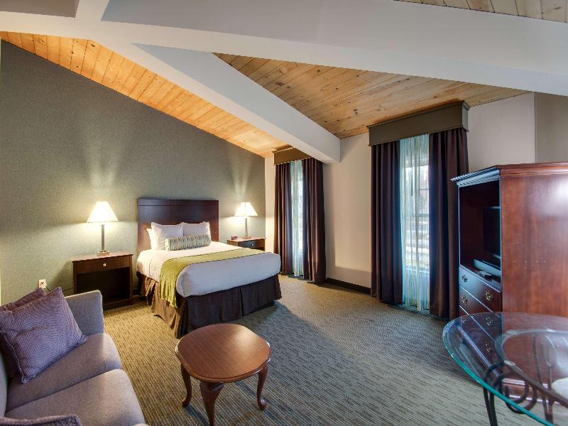 Best Western Plus The Inn at Hampton image