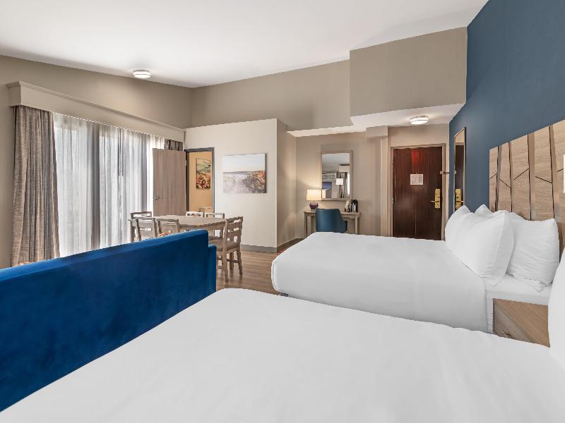 Best Western Plus The Inn at Hampton image