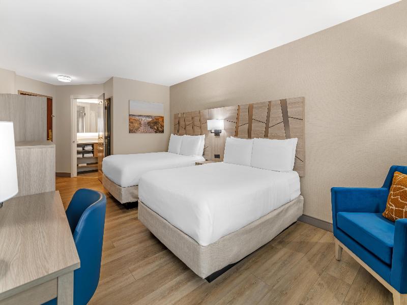Best Western Plus The Inn at Hampton image