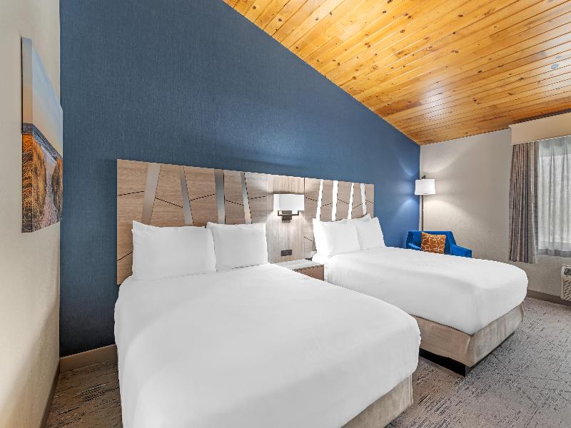Best Western Plus The Inn at Hampton image