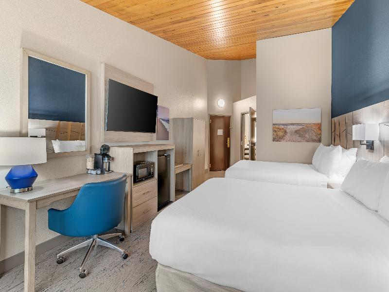 Best Western Plus The Inn at Hampton image