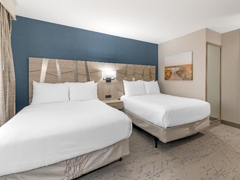 Best Western Plus The Inn at Hampton image