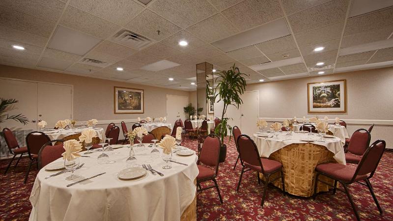 Best Western Plus Morristown Inn image