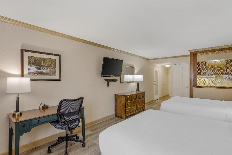 Best Western Plus Morristown Inn image