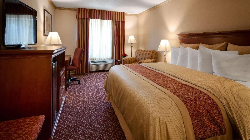 Best Western Plus Morristown Inn image