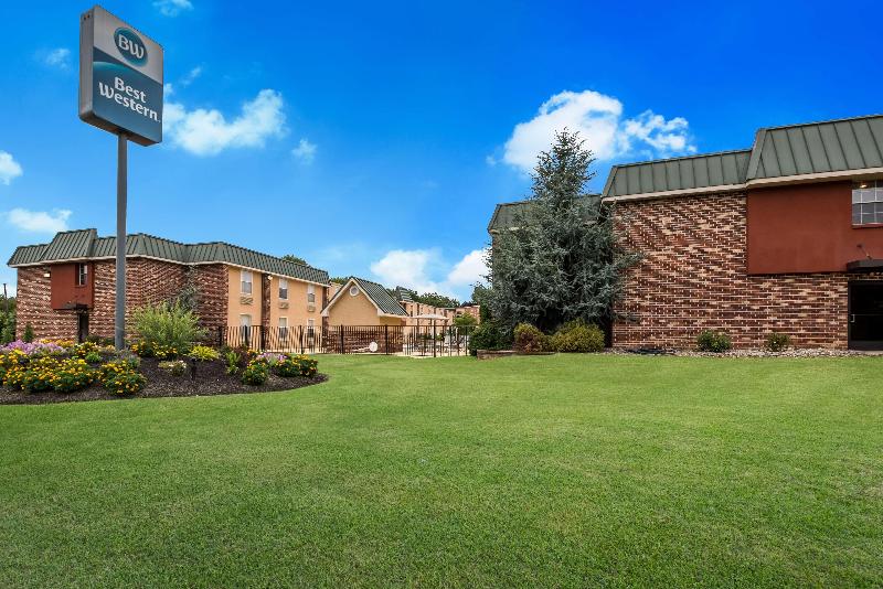 Best Western Philadelphia South - West Deptford In image