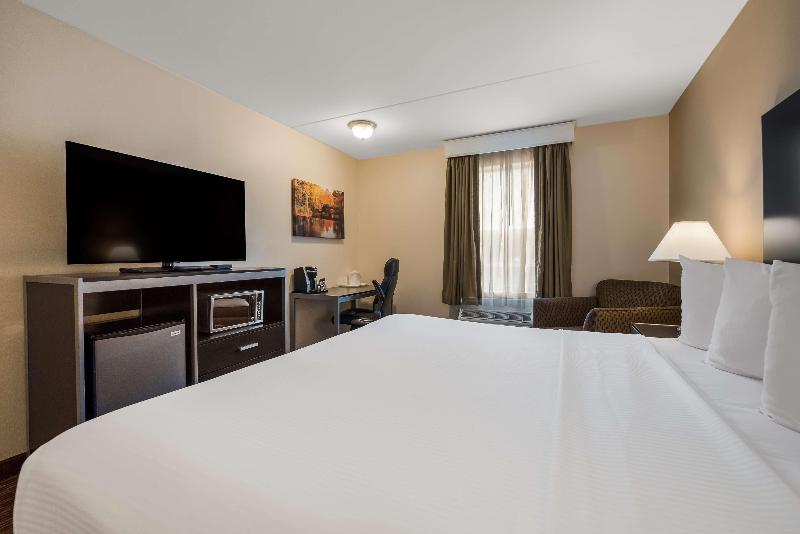 Best Western Philadelphia South - West Deptford In image