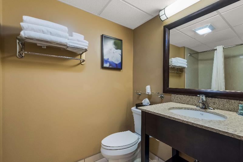 Best Western Philadelphia South - West Deptford In image