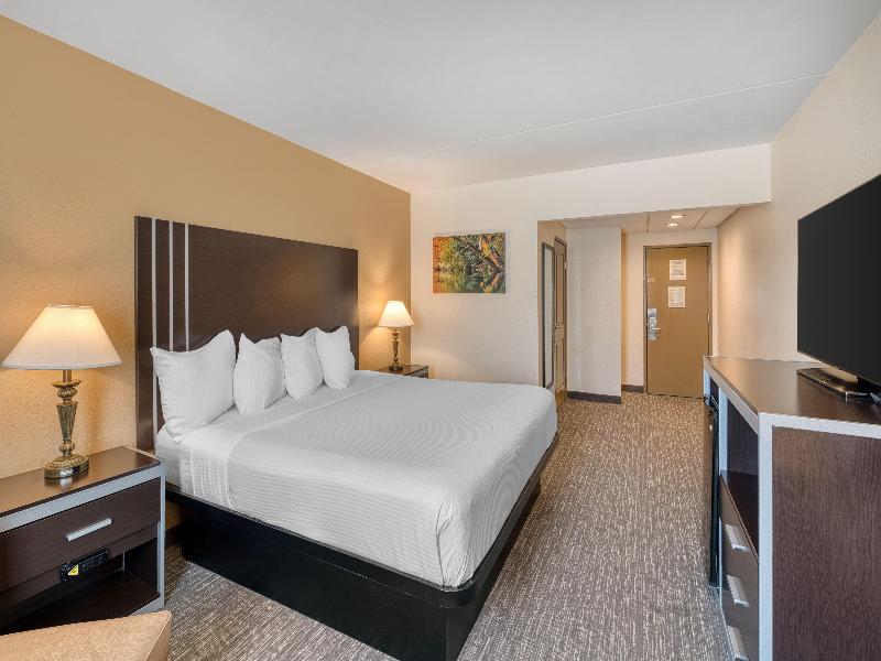 Best Western Philadelphia South - West Deptford In image