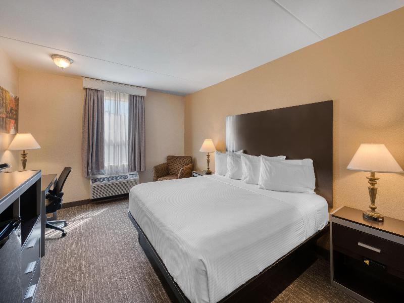 Best Western Philadelphia South - West Deptford In image