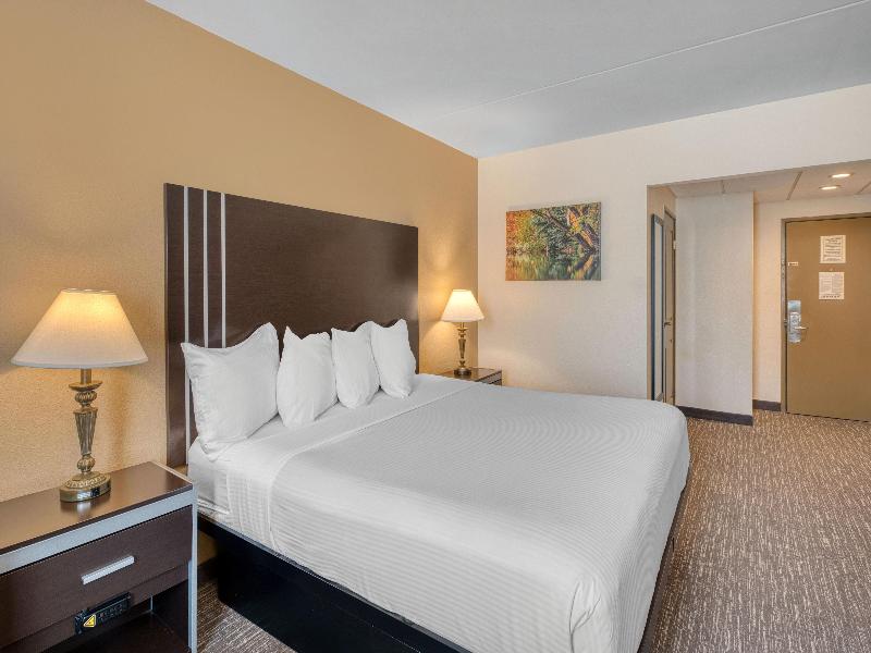 Best Western Philadelphia South - West Deptford In image