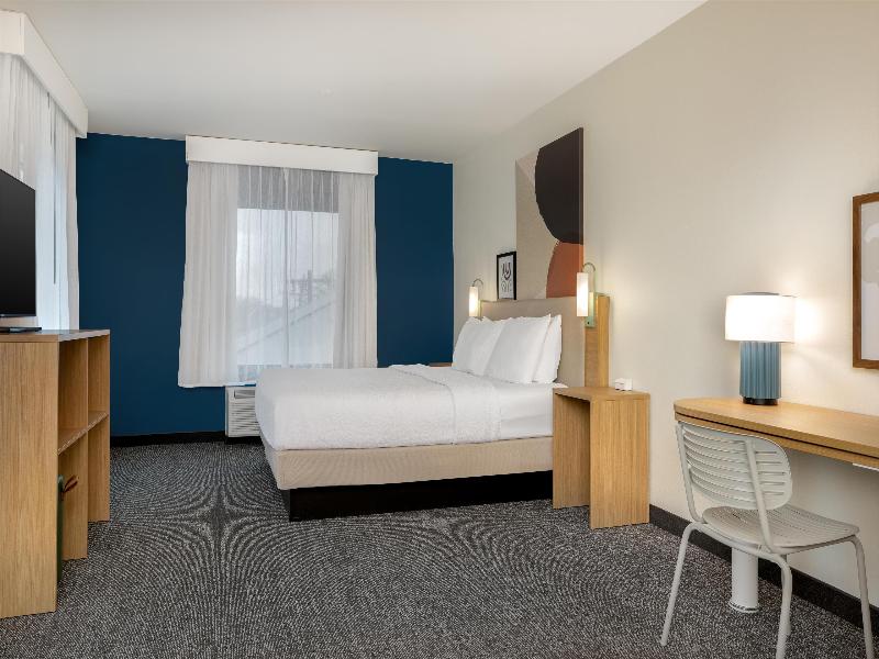 Spark By Hilton Rahway image