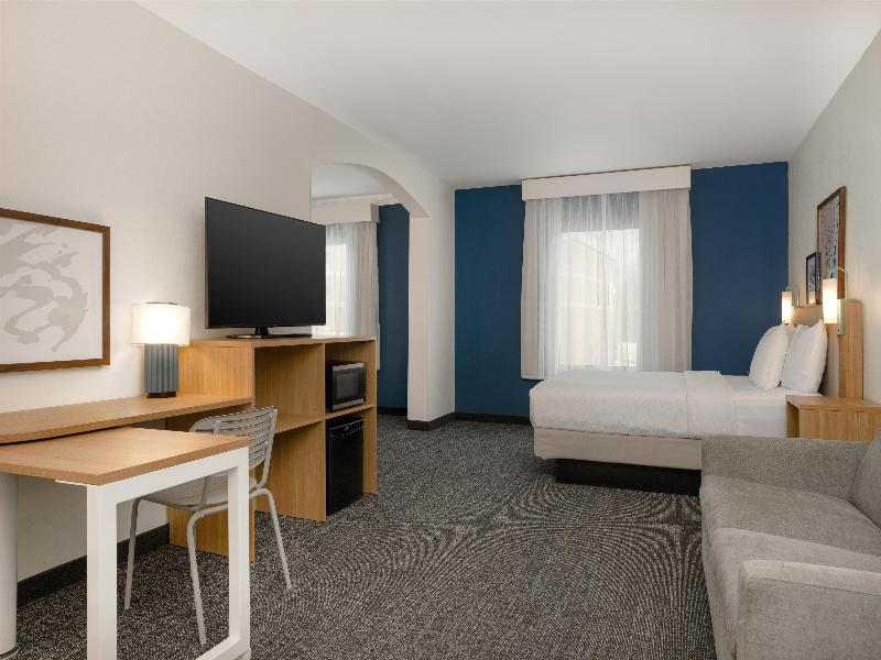 Spark By Hilton Rahway image