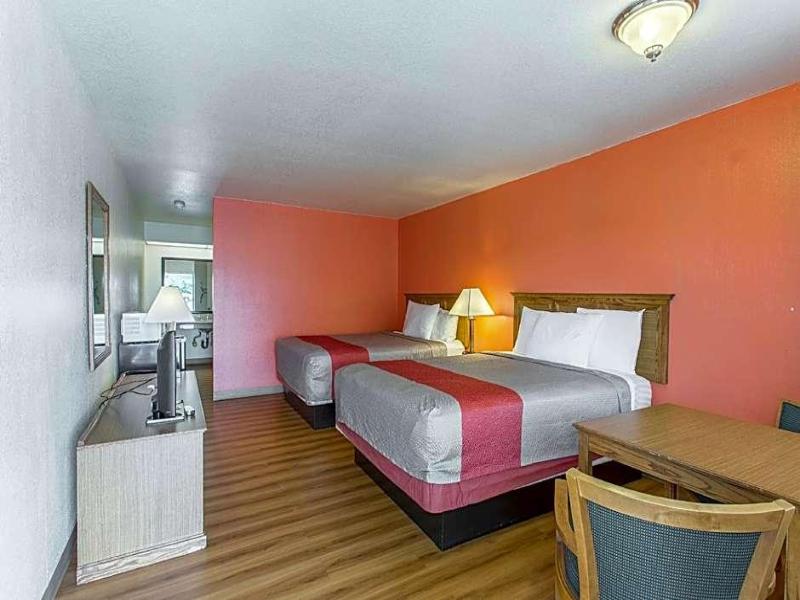Best Western Western Skies Inn image 3