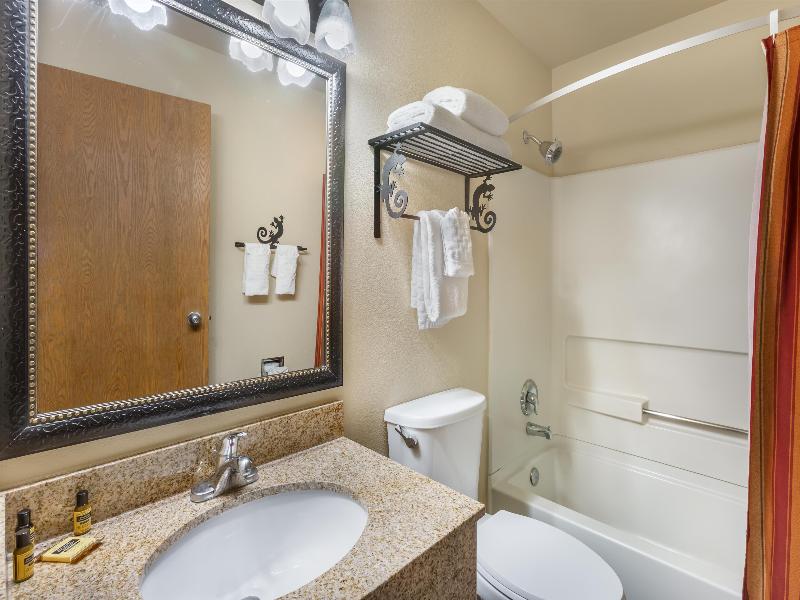 Best Western Plus Inn of Santa Fe 4