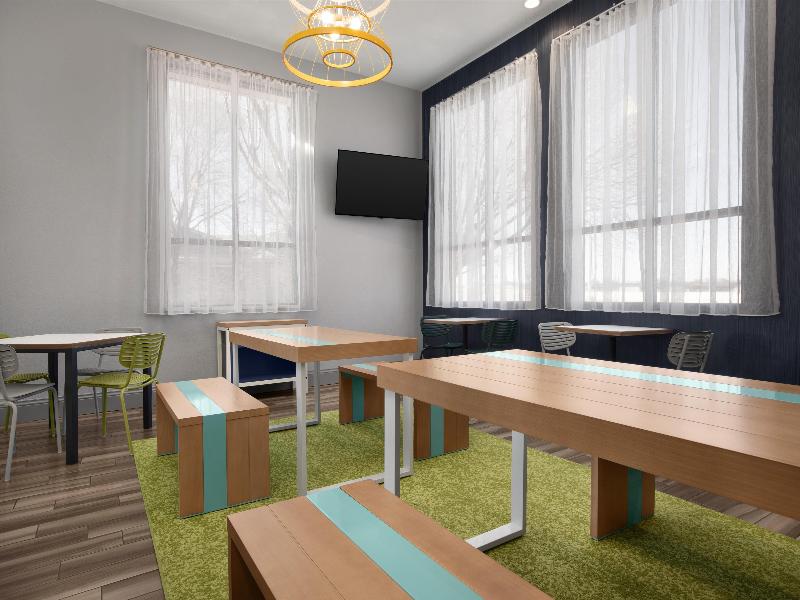 Spark By Hilton Albuquerque North I-25 photo 5