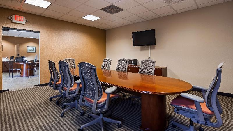 Best Western Plus Raton Hotel image