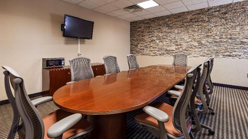 Best Western Plus Raton Hotel image