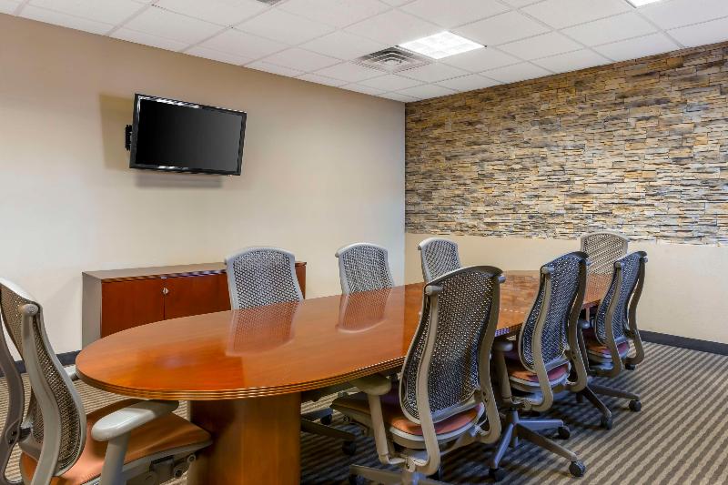 Best Western Plus Raton Hotel image