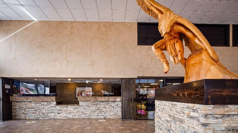 Best Western Plus Raton Hotel image