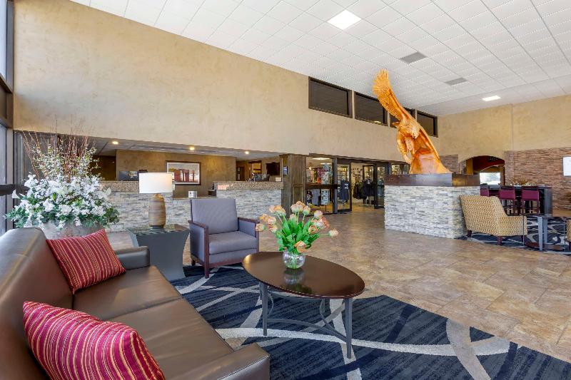 Best Western Plus Raton Hotel image