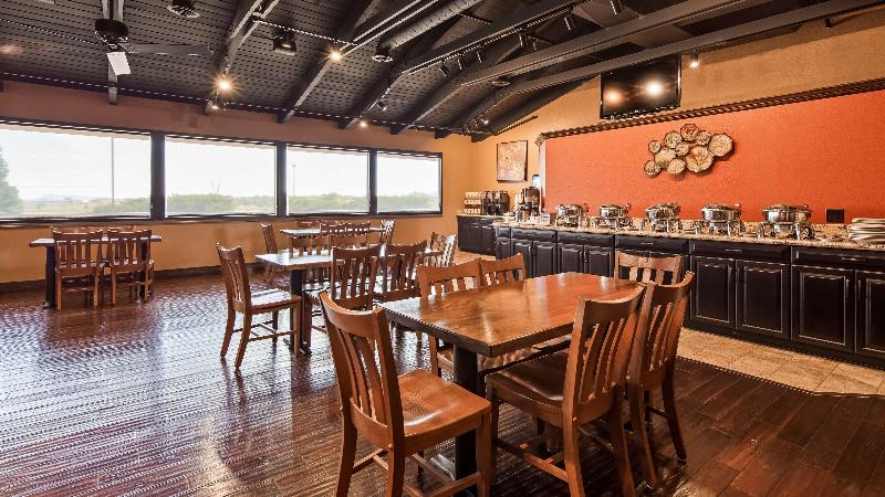 Best Western Plus Raton Hotel image