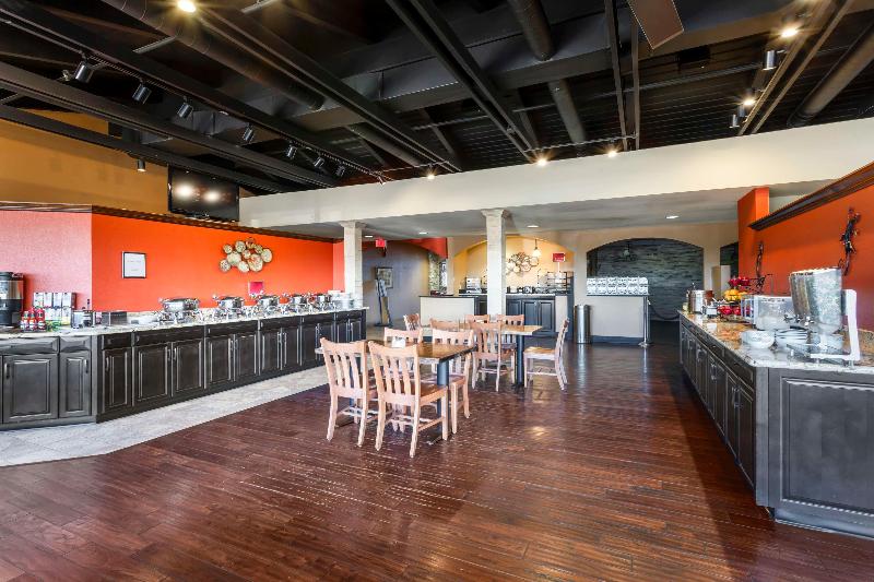 Best Western Plus Raton Hotel image