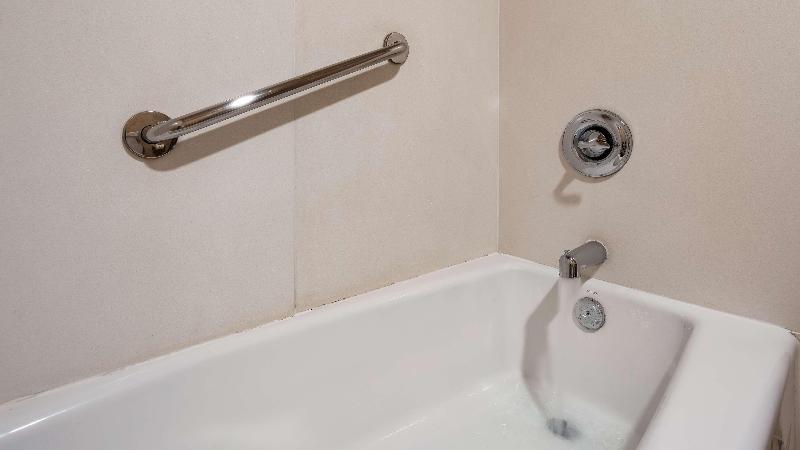 Best Western Plus Raton Hotel image