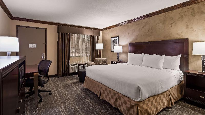 Best Western Plus Raton Hotel image