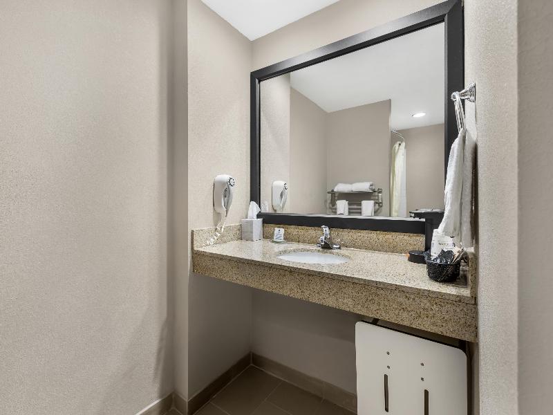 Best Western Gateway Adirondack Inn image