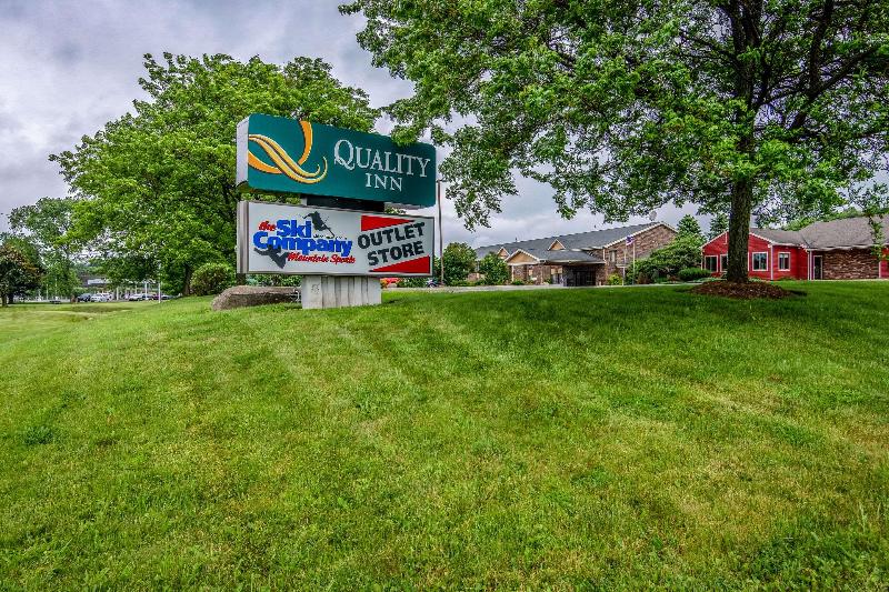 Quality Inn Tully image
