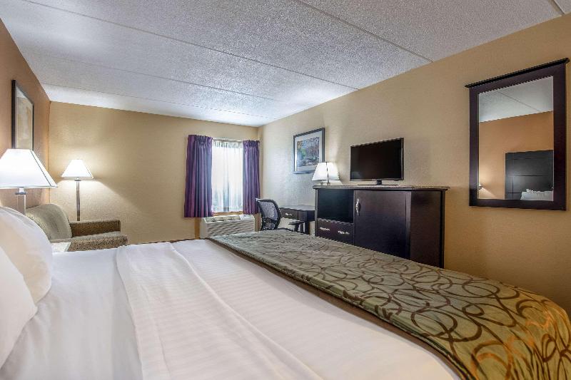 Quality Inn Tully image
