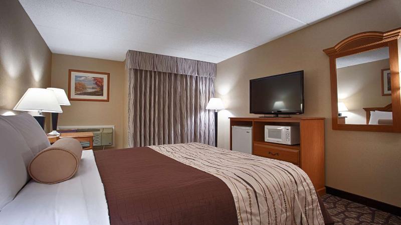 Best Western Clifton Park image