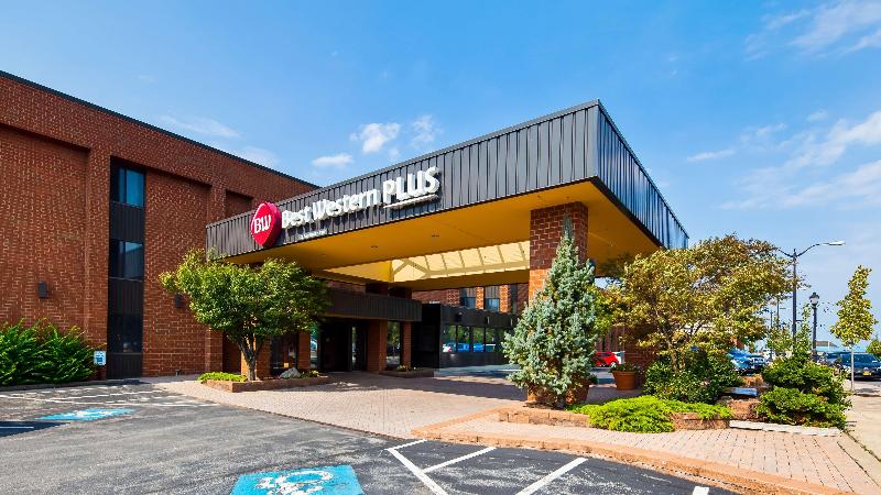 Best Western Plus Oswego Hotel and Conference Cent image